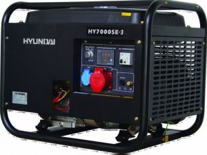 Бензиновый генератор Hyundai HY 7000SE-3 в кожухе